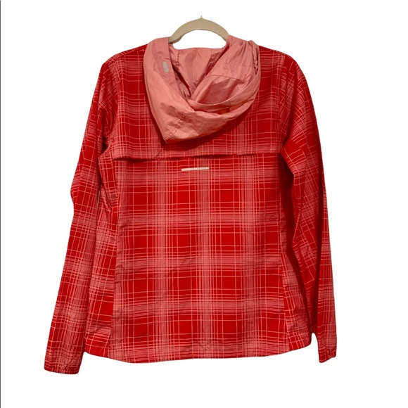 Nike Wind Breaker - Picture 2 of 5